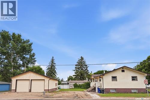 1701 C Avenue N, Saskatoon, SK 