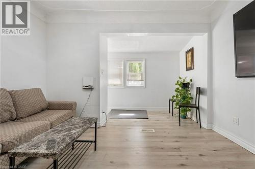 43 Whitfield Avenue, Hamilton, ON 