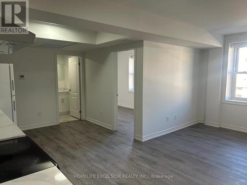 UNIT 6 - 3 SIMCOE STREET S , Oshawa, Ontario L1H 1A9 2