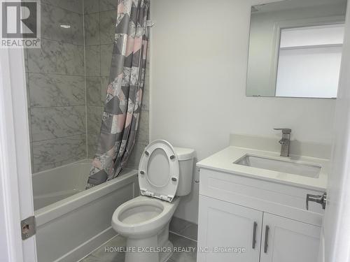 UNIT 6 - 3 SIMCOE STREET S , Oshawa, Ontario L1H 1A9 4