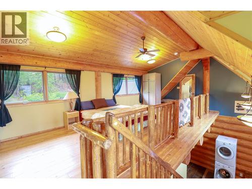 3901 Cottonwood Lane, Naramata, BC - Indoor