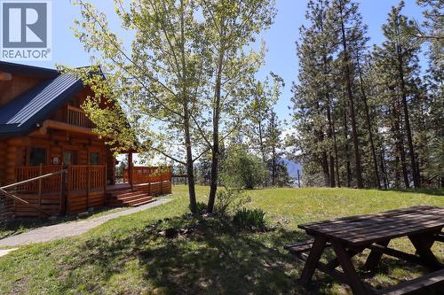 3901 Cottonwood Lane, Naramata, BC - Outdoor