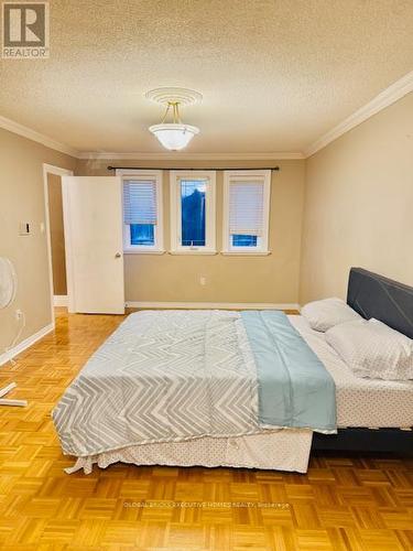 4562 Penhallow Road, Mississauga, ON 
