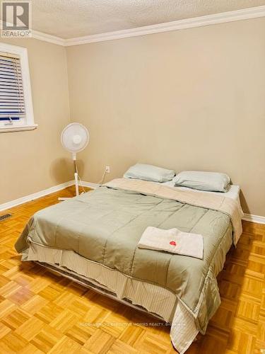 4562 Penhallow Road, Mississauga, ON 
