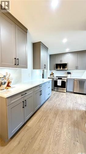 10 Stewart Avenue, Saskatoon, SK 