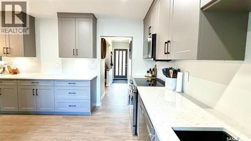 10 Stewart Avenue, Saskatoon, SK 