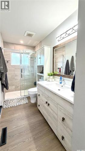 10 Stewart Avenue, Saskatoon, SK 