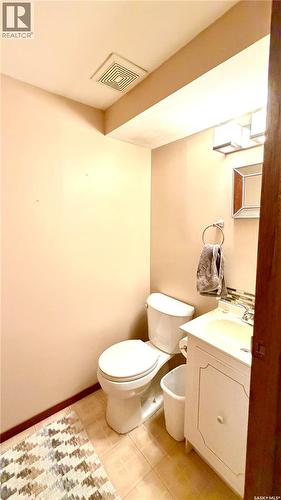 10 Stewart Avenue, Saskatoon, SK 