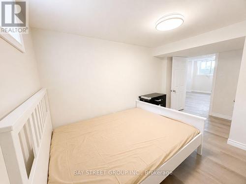 BSMT - 808 TENTH AVENUE , Hamilton, Ontario L8T 2G6 5