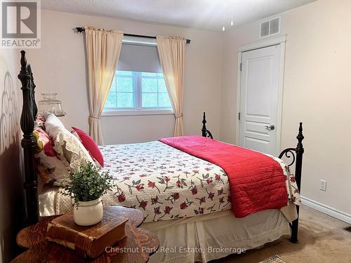 135 Christopher Avenue, Wasaga Beach, ON 