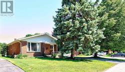 712 16TH STREET Hanover, ON N4N 3M3