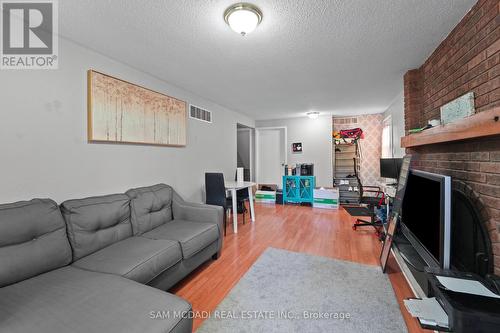 2644 Altadena Court, Mississauga, ON 
