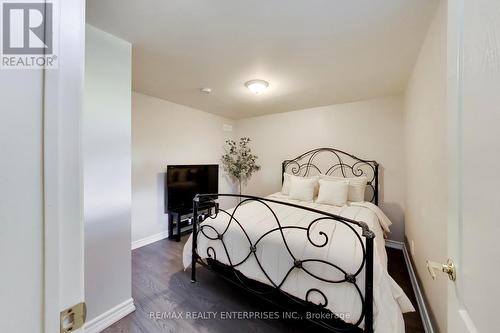 1613 Northmount Avenue, Mississauga, ON 