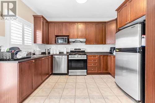 16 Armitage Crescent, Ajax, ON 