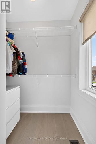1477 Mockingbird Square, Pickering, ON 