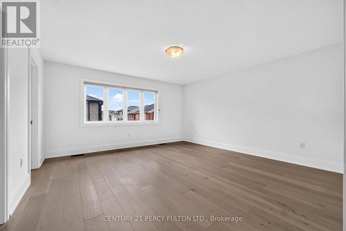 1477 Mockingbird Square, Pickering, ON 