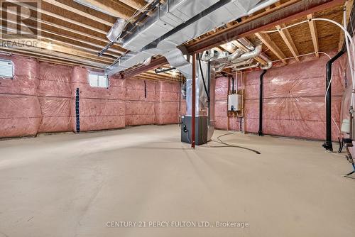 1477 Mockingbird Square, Pickering, ON 