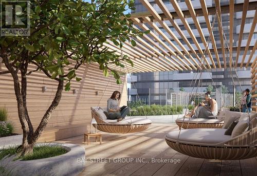 1807 - 8 Interchange Way, Vaughan, ON 