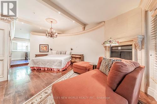 1 Campbell Crescent, Toronto, ON 