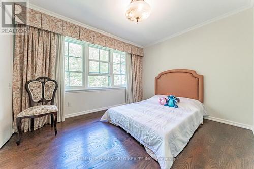 1 Campbell Crescent, Toronto, ON 