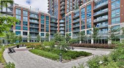 547 - 31 TIPPETT ROAD Toronto, ON M3H 0C8