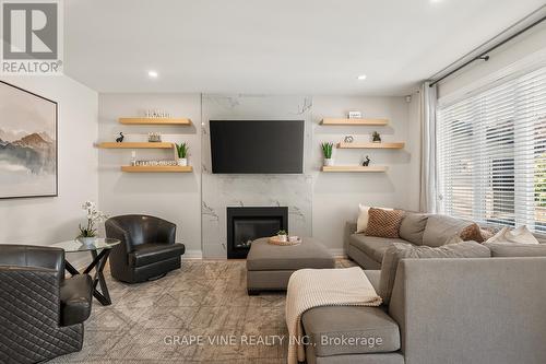 523 Adamson Crescent, Ottawa, ON 