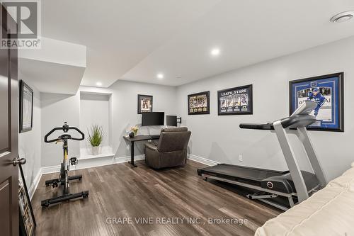 523 Adamson Crescent, Ottawa, ON 