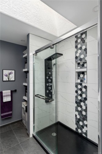 222 Ashley Pl, Langford, BC 