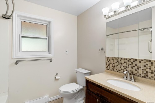 222 Ashley Pl, Langford, BC 