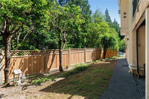 222 Ashley Pl, Langford, BC 