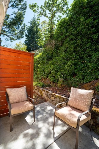 222 Ashley Pl, Langford, BC 