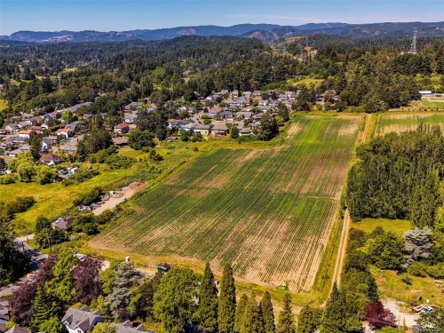4350 Wilkinson Rd, Saanich, BC 