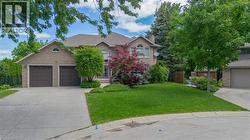 22 BURT Court  Stoney Creek, ON L8G 3H4