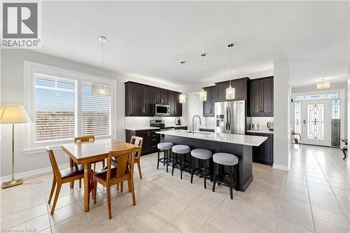 18 Gateway Avenue, West Lincoln, ON - Indoor