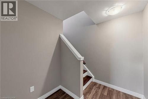 18 Gateway Avenue, West Lincoln, ON - Indoor Photo Showing Other Room