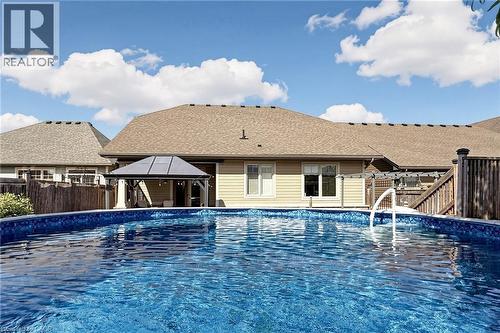 18 Gateway Avenue, West Lincoln, ON - Outdoor With Above Ground Pool
