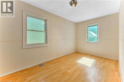 44 East 32Nd Street, Hamilton, ON 
