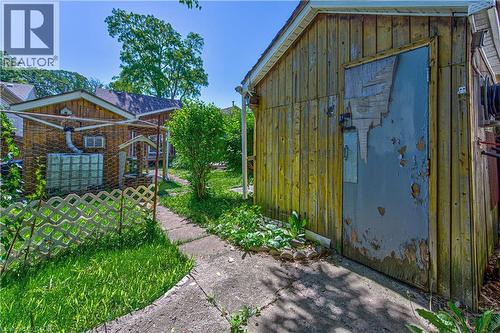 44 East 32Nd Street, Hamilton, ON 