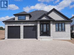 17 DARROW DRIVE Tillsonburg, ON N4G 1C4
