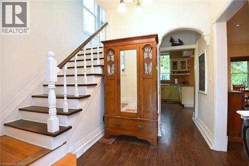 135 Alpine Avenue, Hamilton, ON - Indoor Photo Showing Other Room