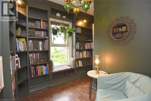 135 Alpine Avenue, Hamilton, ON - Indoor