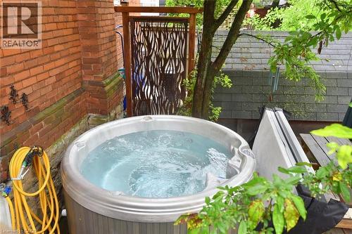 135 Alpine Avenue, Hamilton, ON - Outdoor