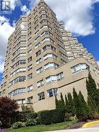 1206 - 4 PARK VISTA Toronto, ON M4B 3M8