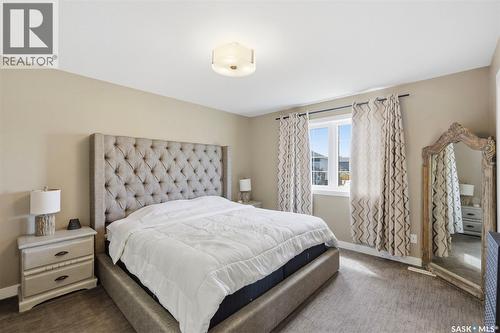 359 Underhill Bend, Saskatoon, SK 