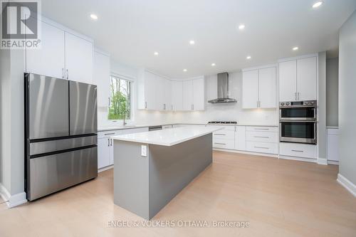 424 Ginger Crescent, Ottawa, ON 