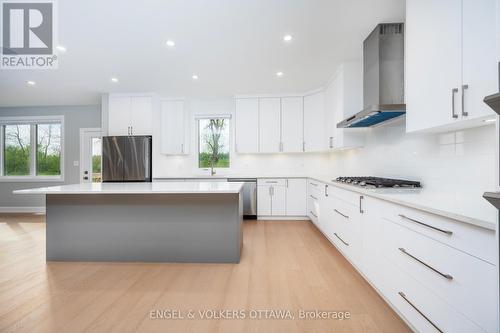 424 Ginger Crescent, Ottawa, ON 