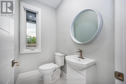 424 Ginger Crescent, Ottawa, ON 