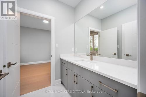 424 Ginger Crescent, Ottawa, ON 