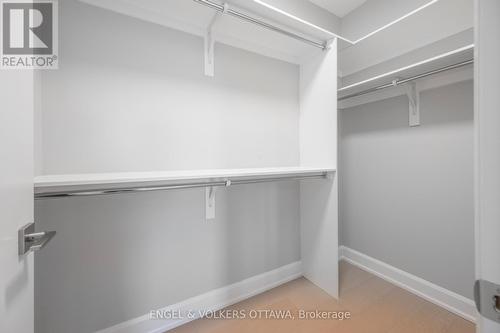 424 Ginger Crescent, Ottawa, ON 