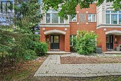 68 METROPOLE PRIVATE  Ottawa, ON K1Z 1G1